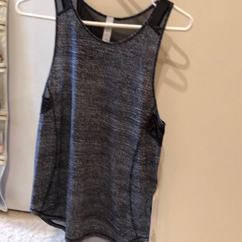 Lulu Lemon grey/black tank